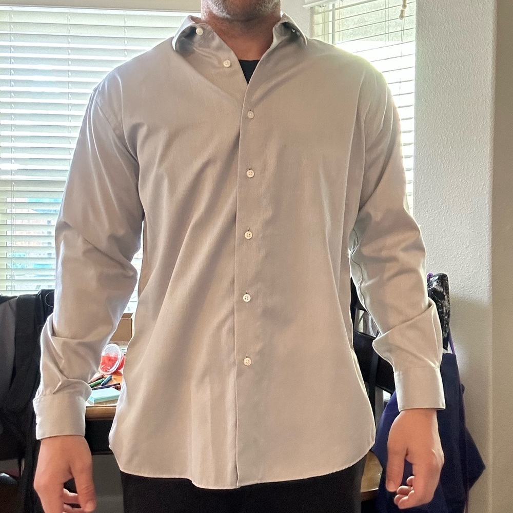 Men’s long sleeve button up Kenneth Cole Large/34/35 17 grey dress shirt